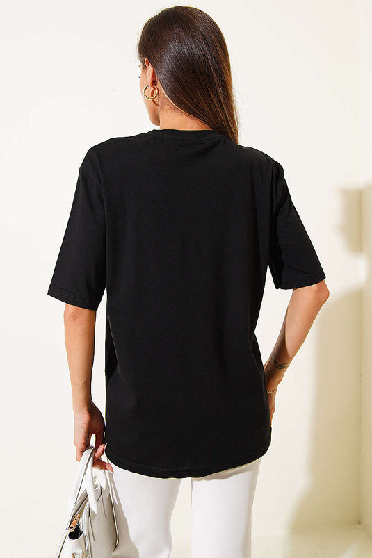 T-shirt noir avec nœud papillon en perles et pierres
