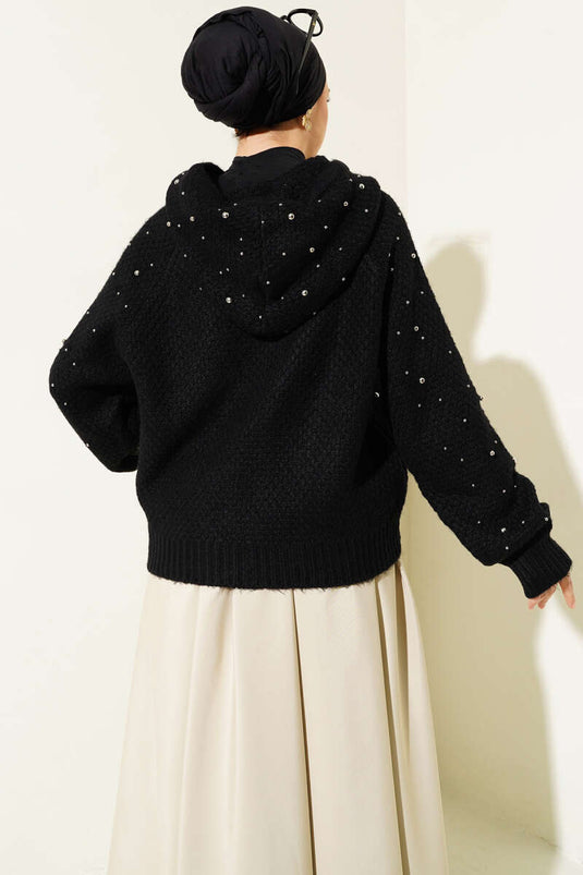 Gilet court en maille à capuche nacrée noire