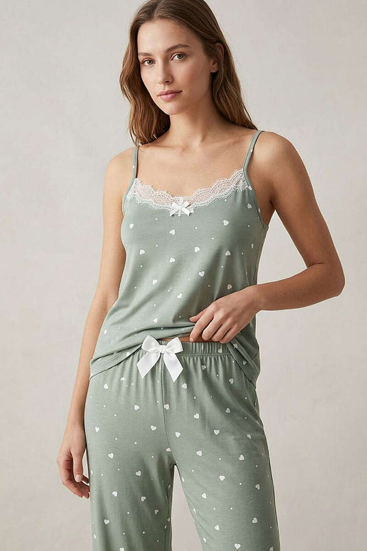 İp Askılı Dantelli Kalp Baskılı Askılı Pijama Takımı Çağla Yeşili