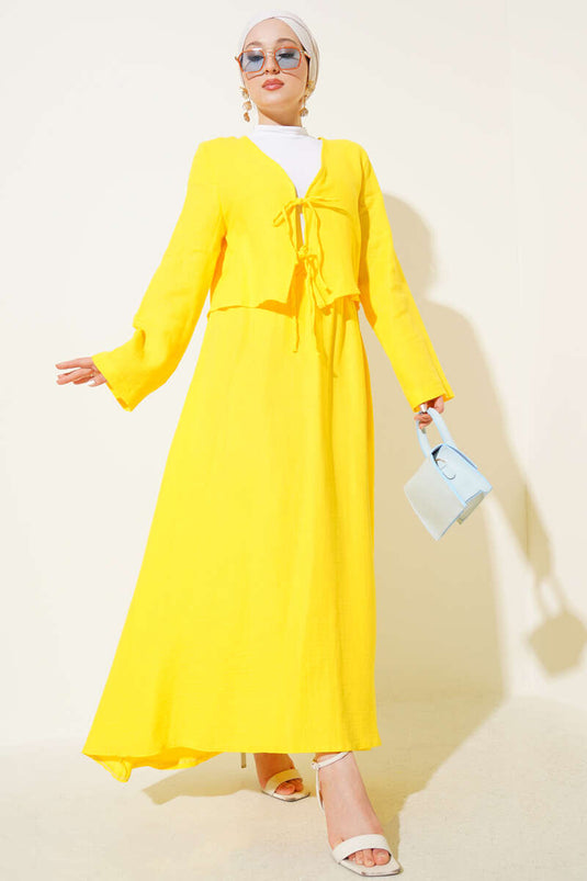 طقم تنورة كيمونو برباط خيطي أصفر من قطعتين