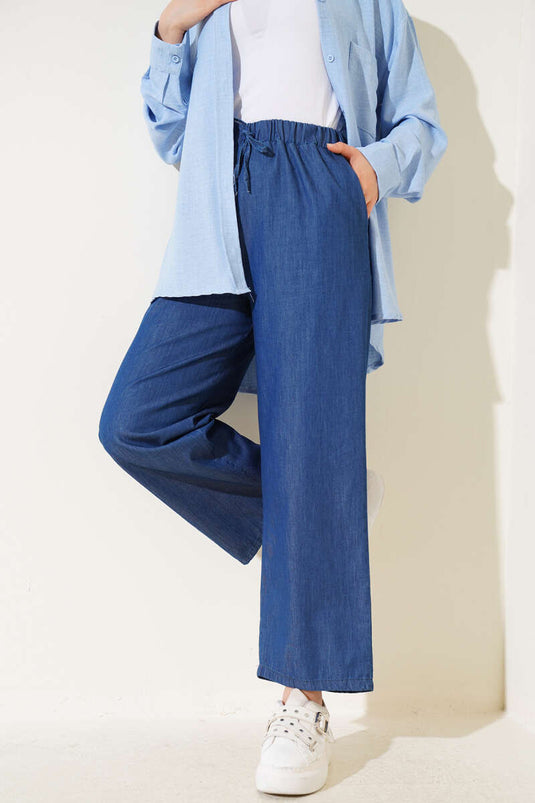 Pantalon en jean à taille élastique avec lien en corde