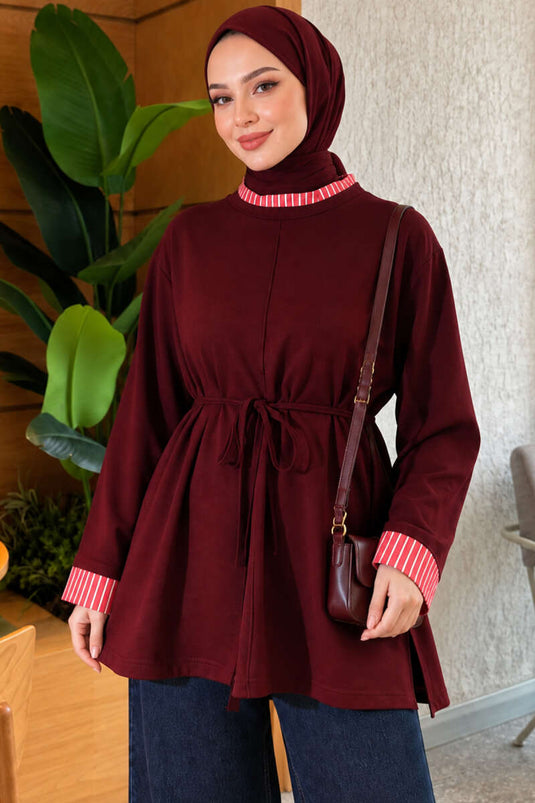Túnica Bordó Con Rayas Y Detalle De Corbata