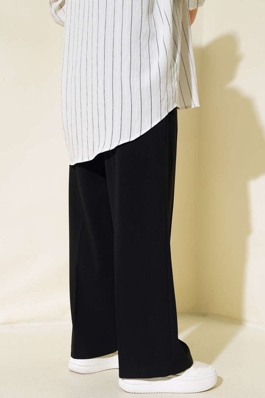 Pantalon à cordon noir