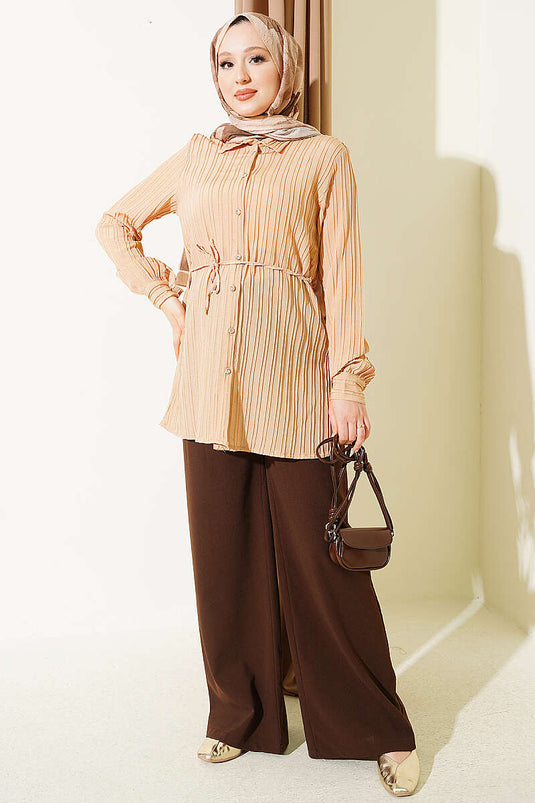 Camicia Latte Con Nodo E Bottoni In Pietra