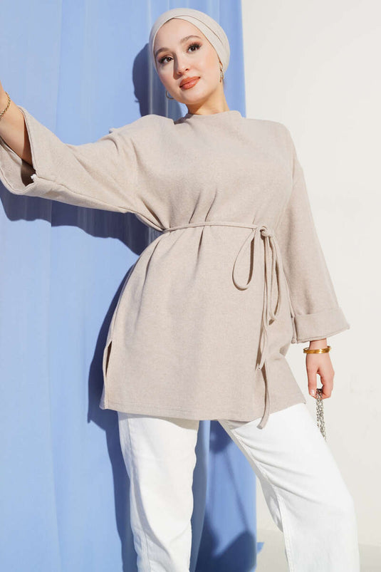 Tunique beige en velours côtelé à nouer avec une corde