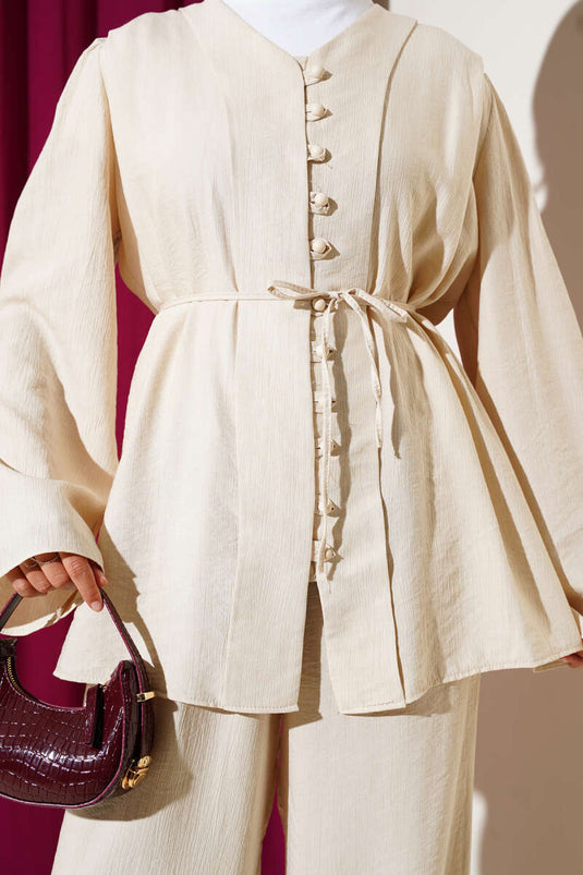 Ensemble Deux Pièces Boutonné Avec Ceinture En Corde Et Pierre
