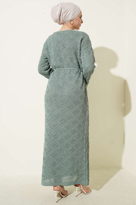 Strickkleid mit quadratischem Lochmuster und Gürtel in Mint