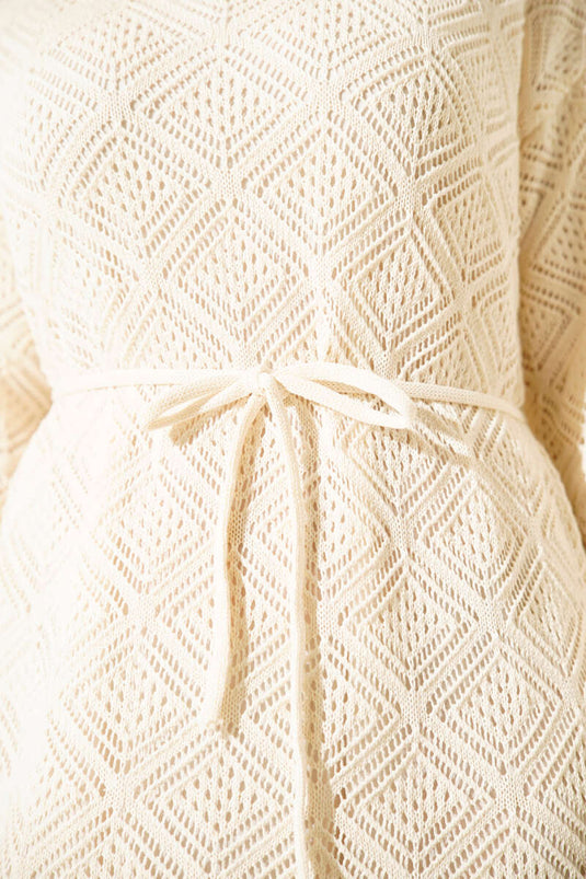 Robe en tricot ajourée à carreaux avec ceinture en corde couleur pierre