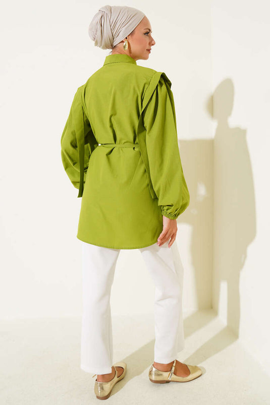 قميص بأكمام طويلة وحبل وحزام بلون أخضر فستقي