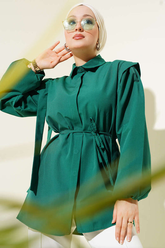 قميص عباءة بحزام على الكتف، لون زمردي