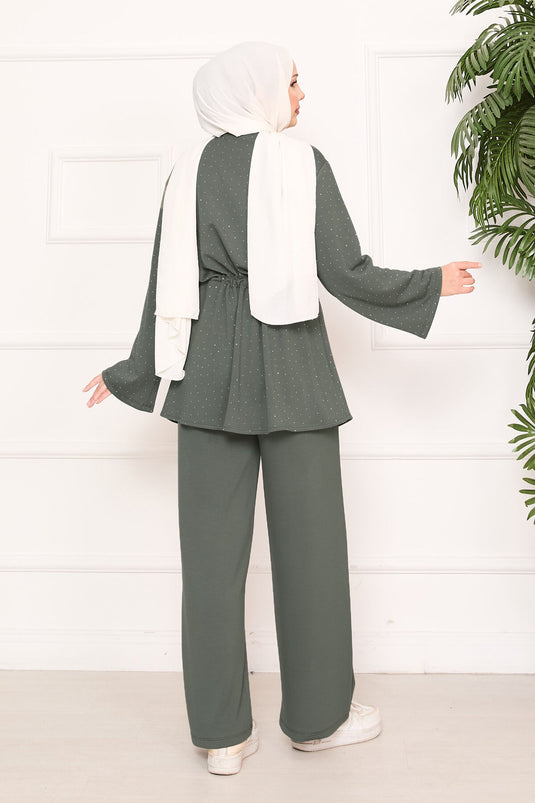 Işıltılı Taş Detaylı Büzgülü Oyşo Tesettür Takım Mint
