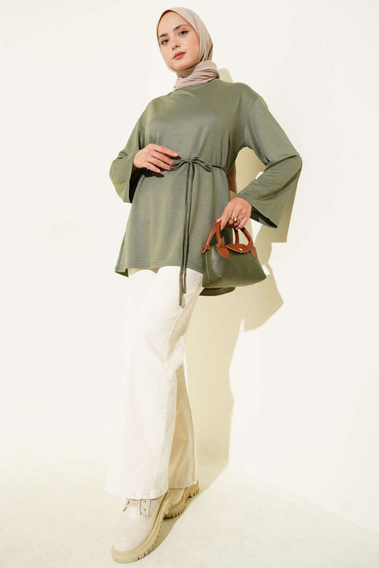 Spanish Sleeve Lace-Up Tunic in Çağla Green