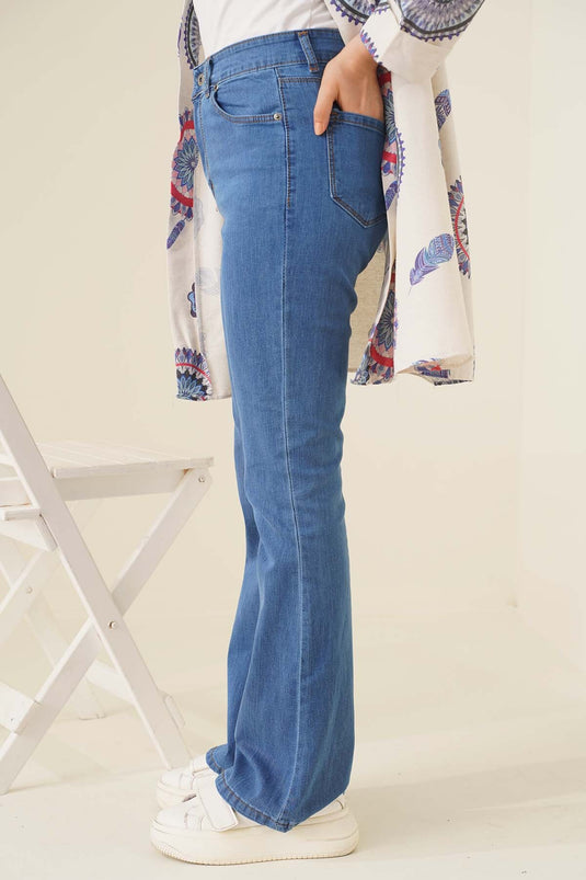 بنطلون جينز واسع الساق واسع الخصر متوسط الحجم من الدنيم