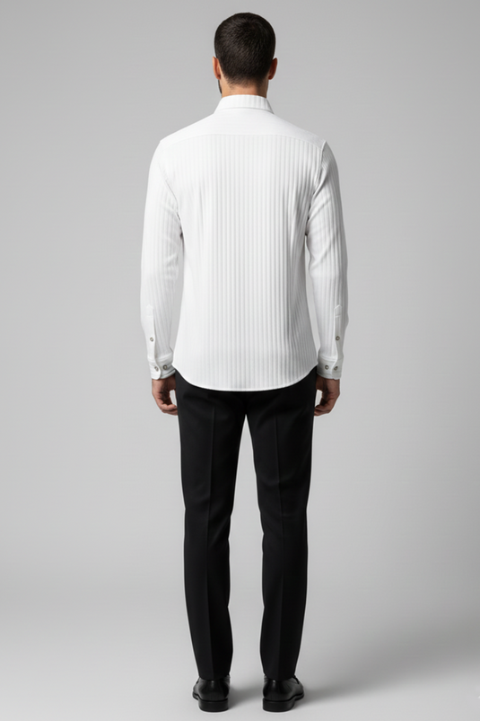 قميص رجالي أبيض مخطط عمودي بنقشة جاكار