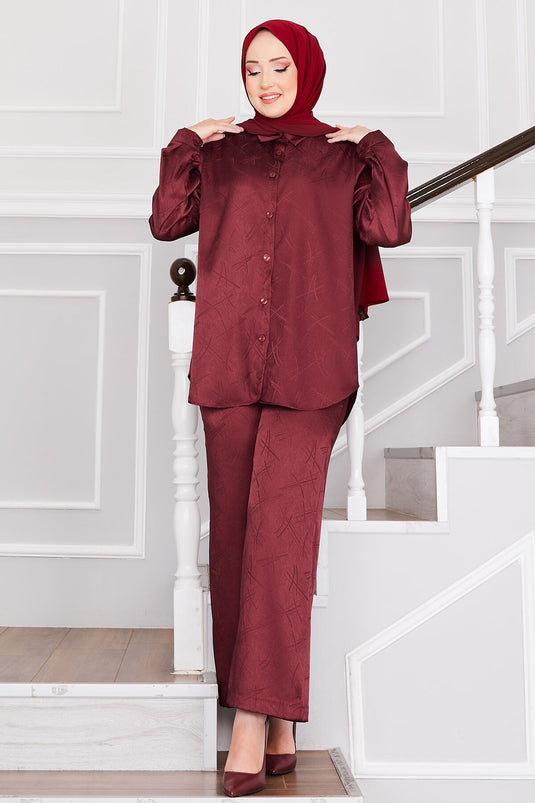 بدلة حجاب جاكار مزدوجة البنطلون باللون الأحمر الداكن