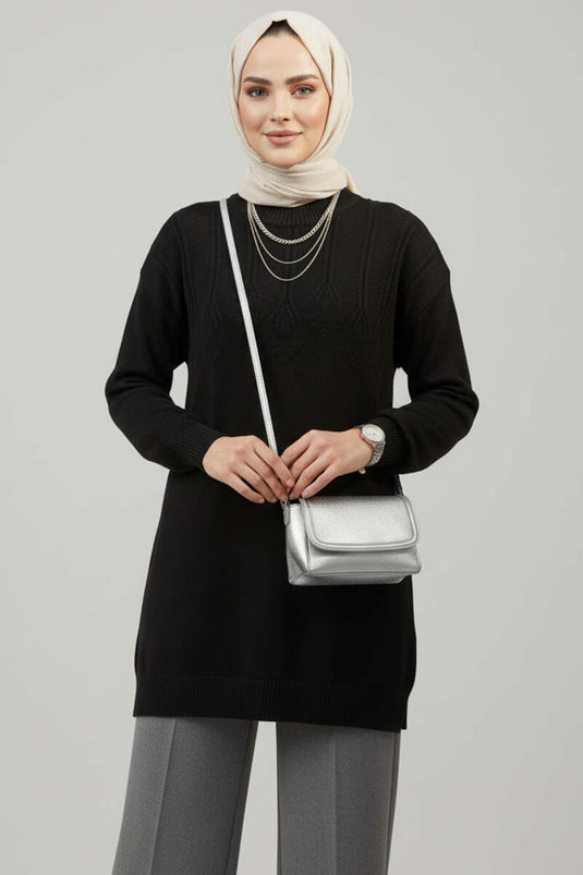 تونيك أسود ناعم محبوك بنقش بارز