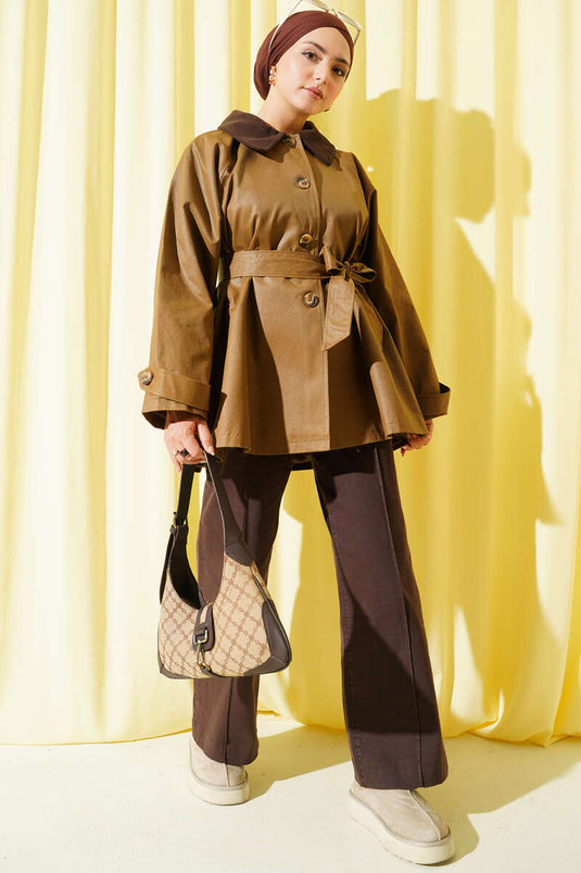 Trench-coat camel à col en velours et ceinture