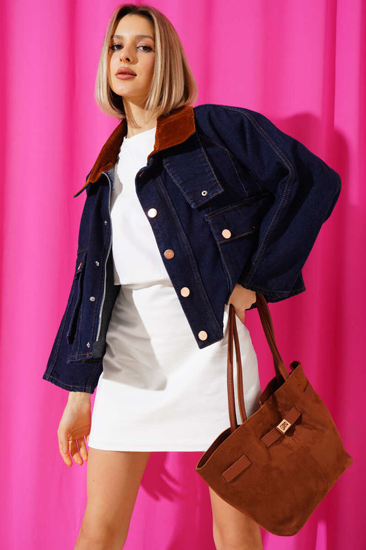 Veste en jean courte bleu marine à col en velours