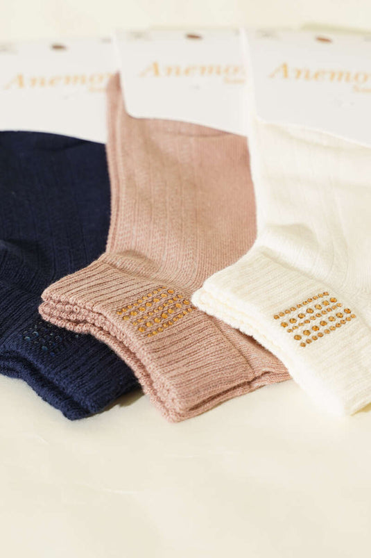 مجموعة نسائية من 3 جوارب قصيرة مزينة بحجر صغيرة متنوعة 11