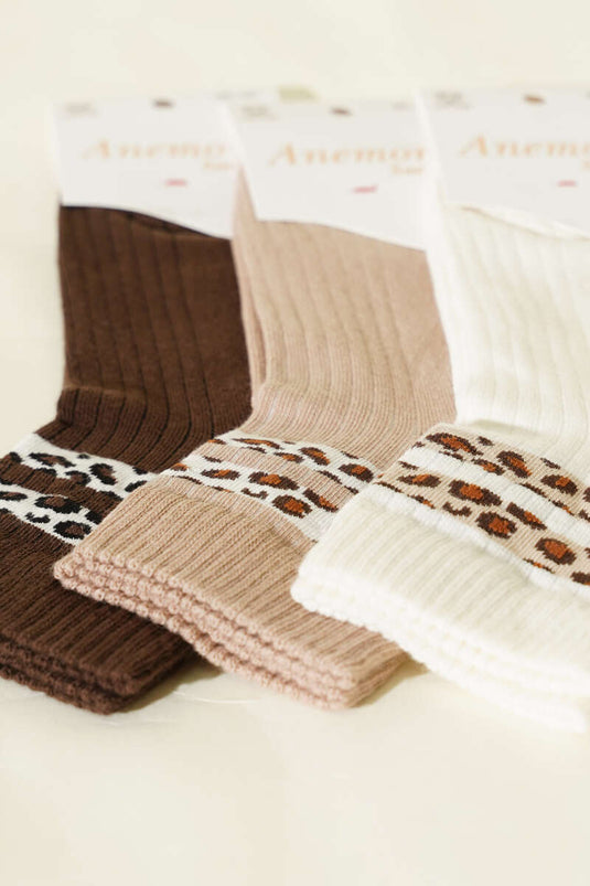 جوارب قصيرة بثلاثة خطوط نسائية متنوعة 1