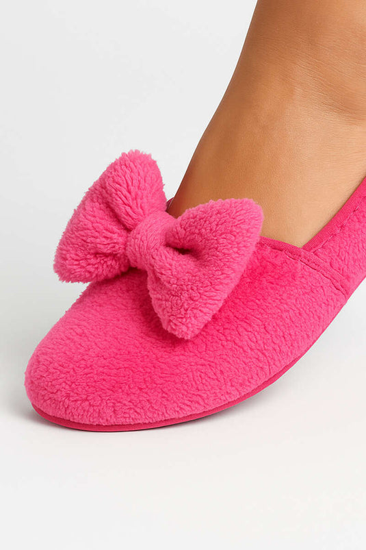 شباشب نسائية مخملية مزينة بشريط، لون فوشيا