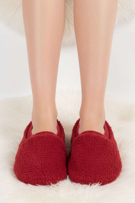 Pantoufles souples rouges pour femmes