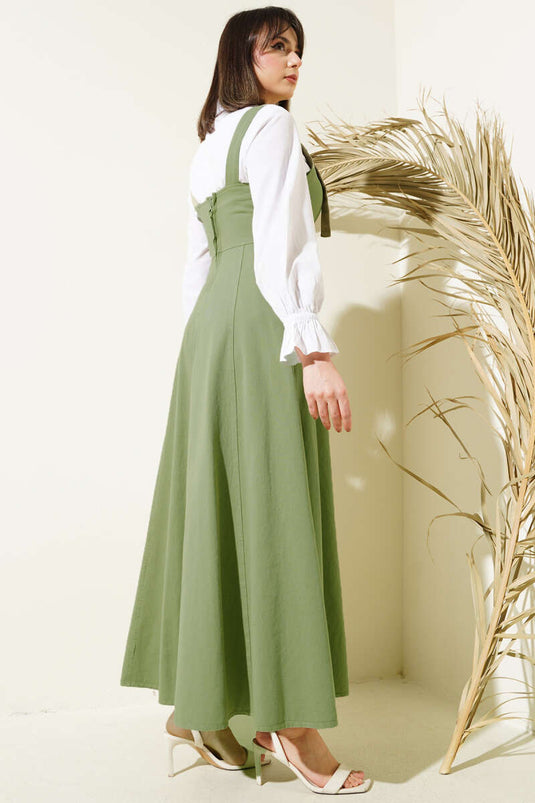 سترة من الجبردين بأشرطة سميكة باللون الأخضر اللوزي