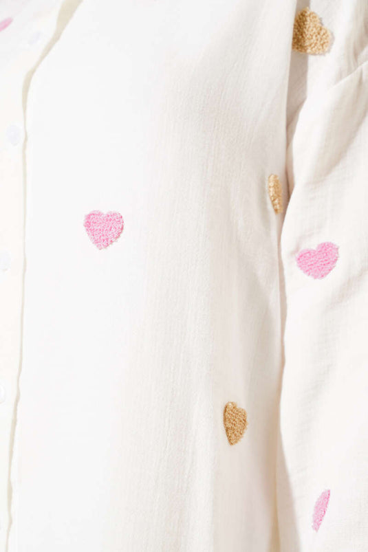 Camicia in lino con ricamo a cuore ecrù