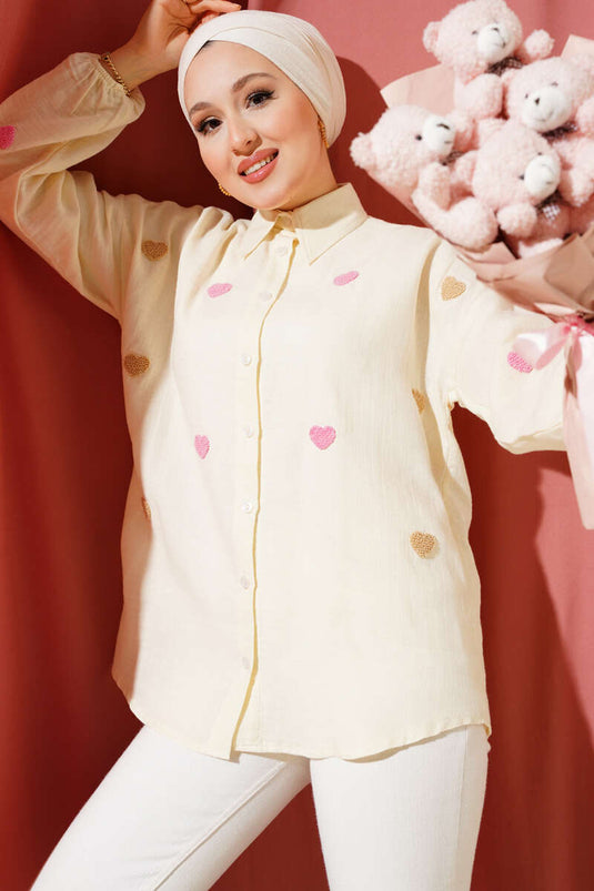 Chemise en lin crème avec broderie cœur