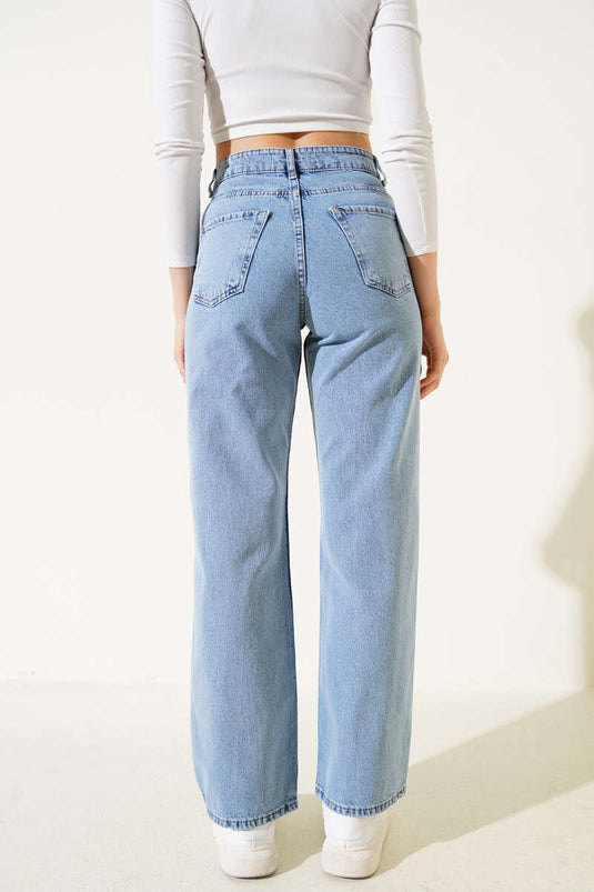 Jean large bleu à motif cœur