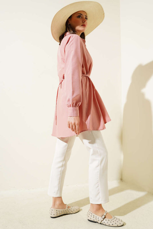 Chemise Rose Avec Ceinture À Boucle En Cœur