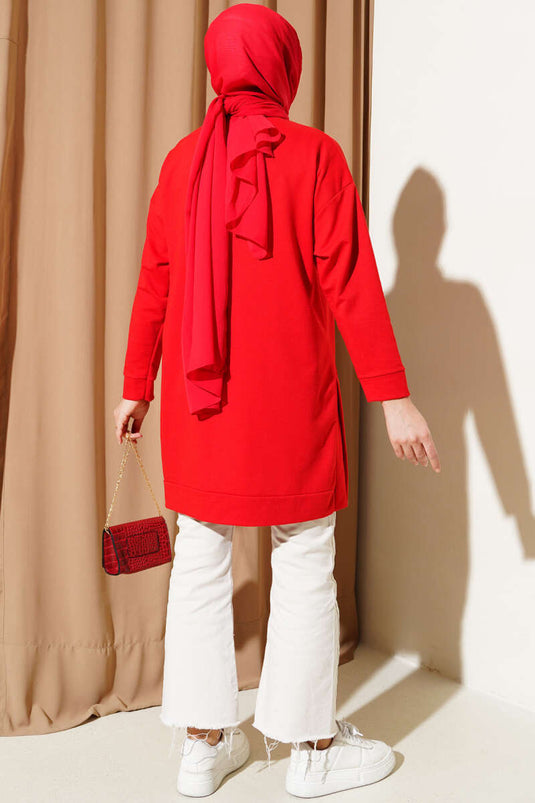 سترة الكنغر بجيبين وخيطين باللون الأحمر