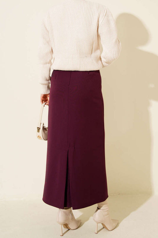 Lila Bleistiftrock mit geschlossenem Schlitz