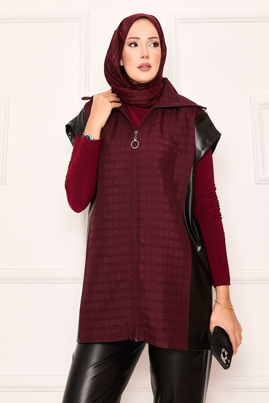 بدلة جلدية مبطنة من قطعتين باللون العنابي