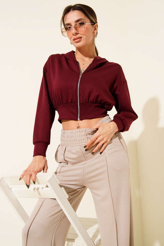 Kort vest met capuchon en ritssluiting, bordeauxrood