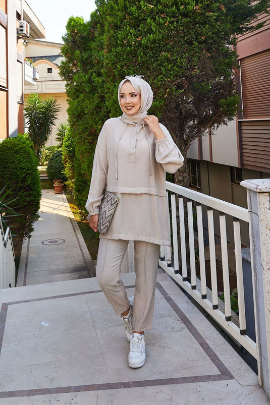 طقم حجري مكون من قطعتين بغطاء رأس وأزرار