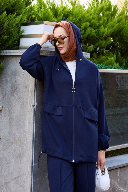 Completo Due Pezzi Con Cappuccio E Cerniera Blu Navy