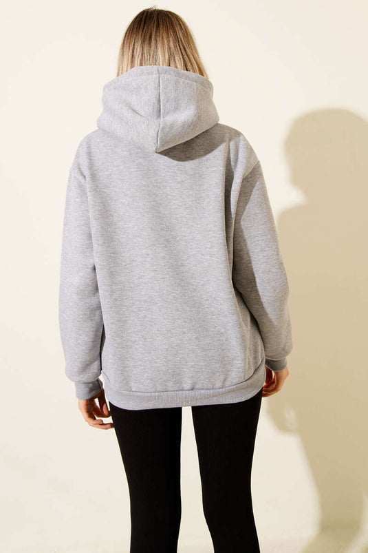 سويت شيرت رمادي أساسي بثلاثة خيوط وغطاء رأس