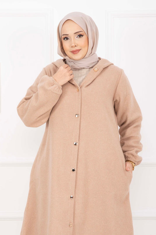 Manteau en drap beige à capuche et boutonnage intégral