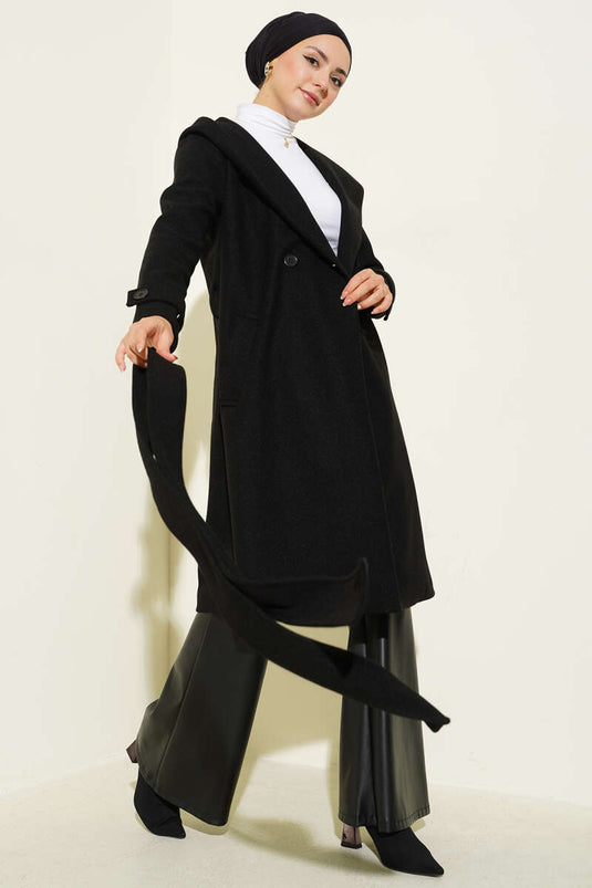 معطف كشمير أسود بغطاء رأس وأزرار