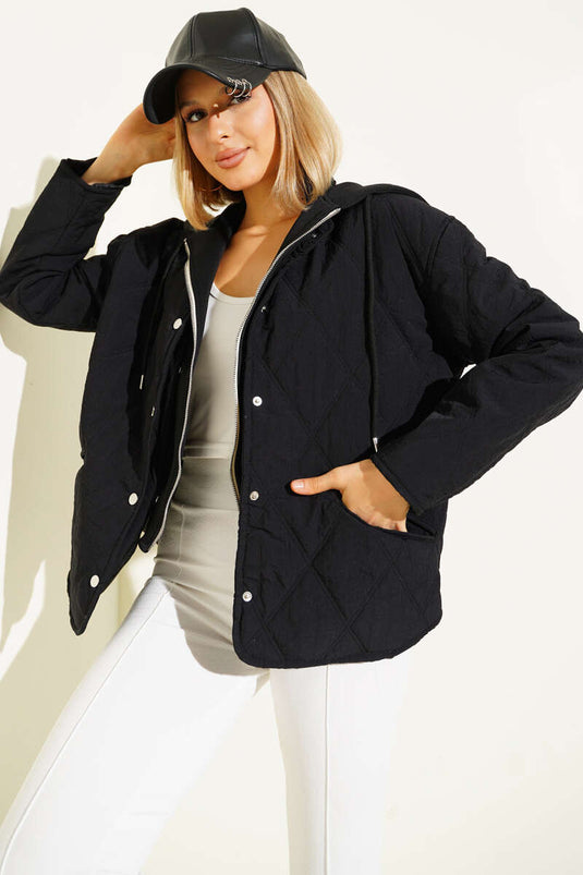 Schwarze Kapuzenjacke Mit Reißverschluss