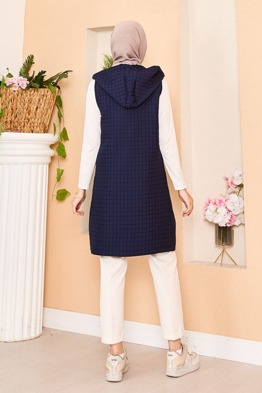 Kapüşonlu Gold Düğme Detaylı Kapitone Yelek Lacivert