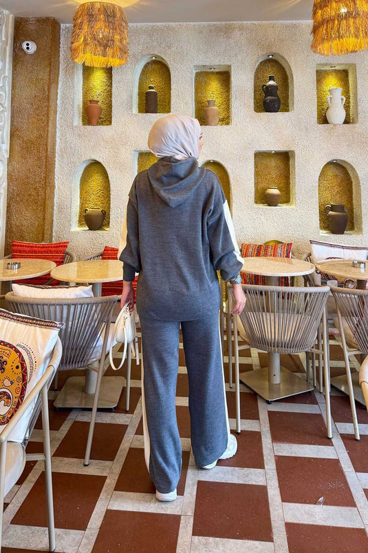 Ensemble tricot bicolore à capuche gris