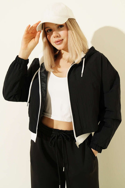 Kapüşonlu Paraşüt Crop Ceket Siyah