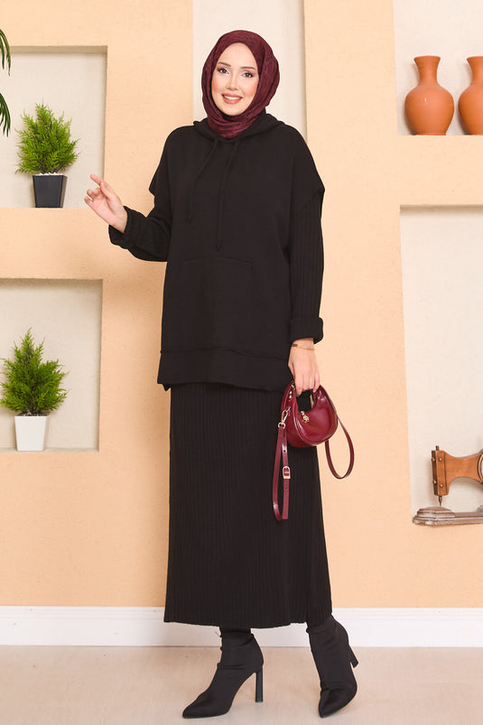 طقم فستان حجاب من قطعتين بتفاصيل سترة بغطاء للرأس باللون الأسود