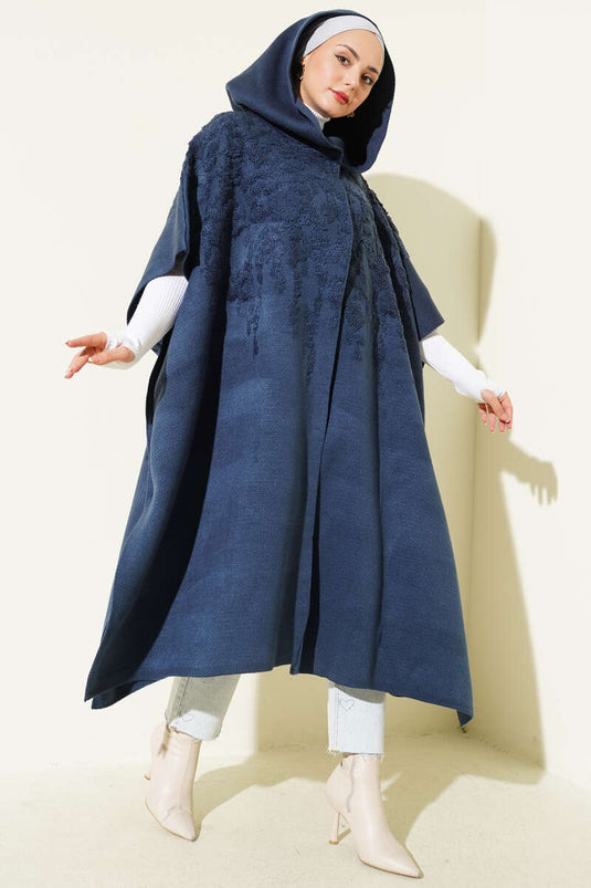 Poncho à capuche en maille indigo