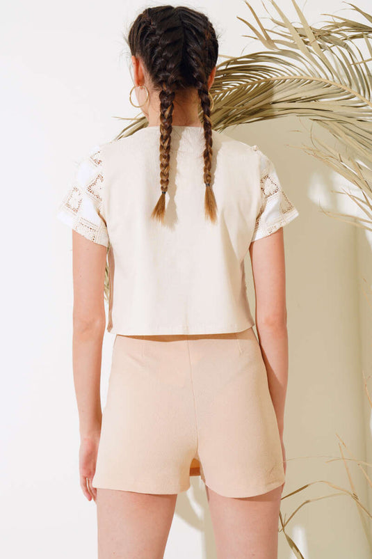 Bluse mit quadratischem Spitzenblock, ecru