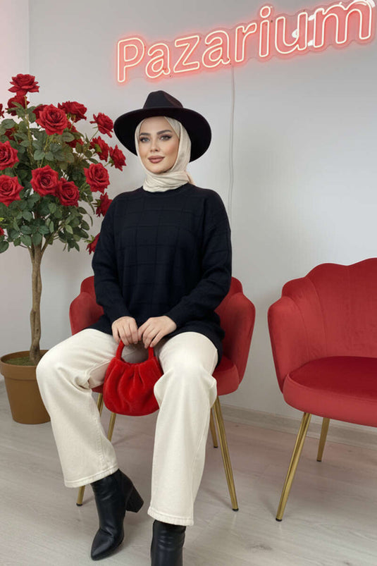 Kare Kabartmalı Yumoş Triko Tunik Siyah