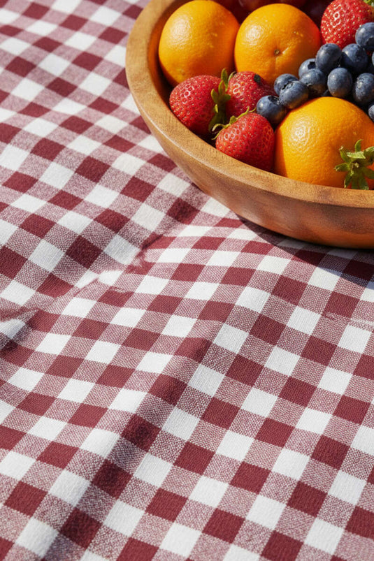 مفرش طاولة كارلي لون خمري