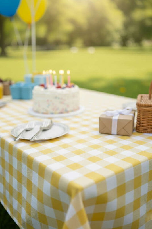 مفرش طاولة كارلي أصفر